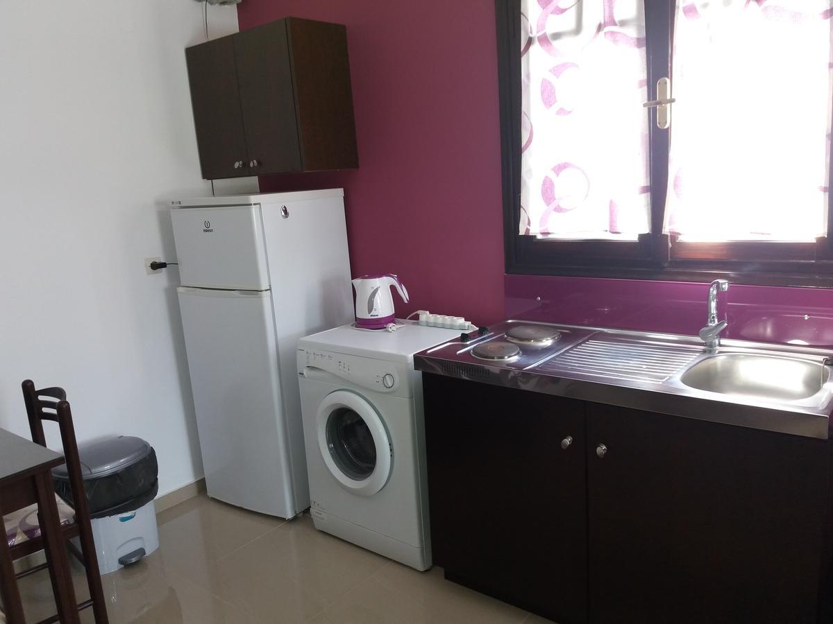 آغيوس نيكولاوس Manos Apartments المظهر الخارجي الصورة